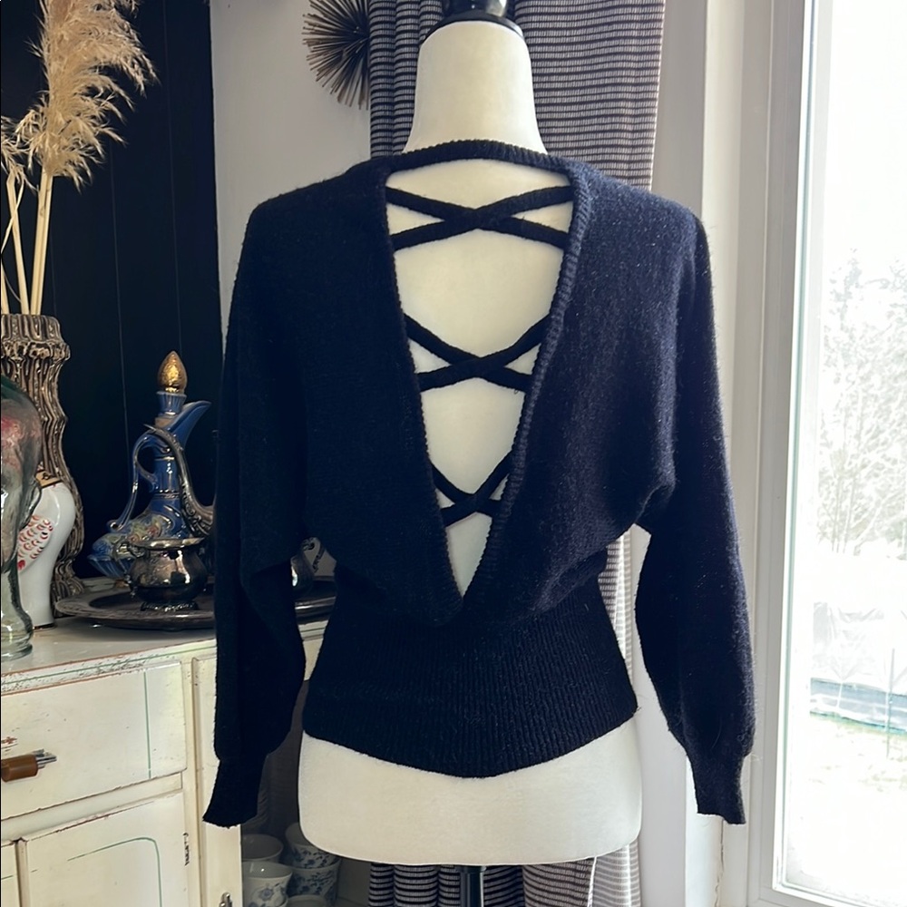 Women's Black Dolman Sleeve Crisscross Back Sweater True 80s Vintage